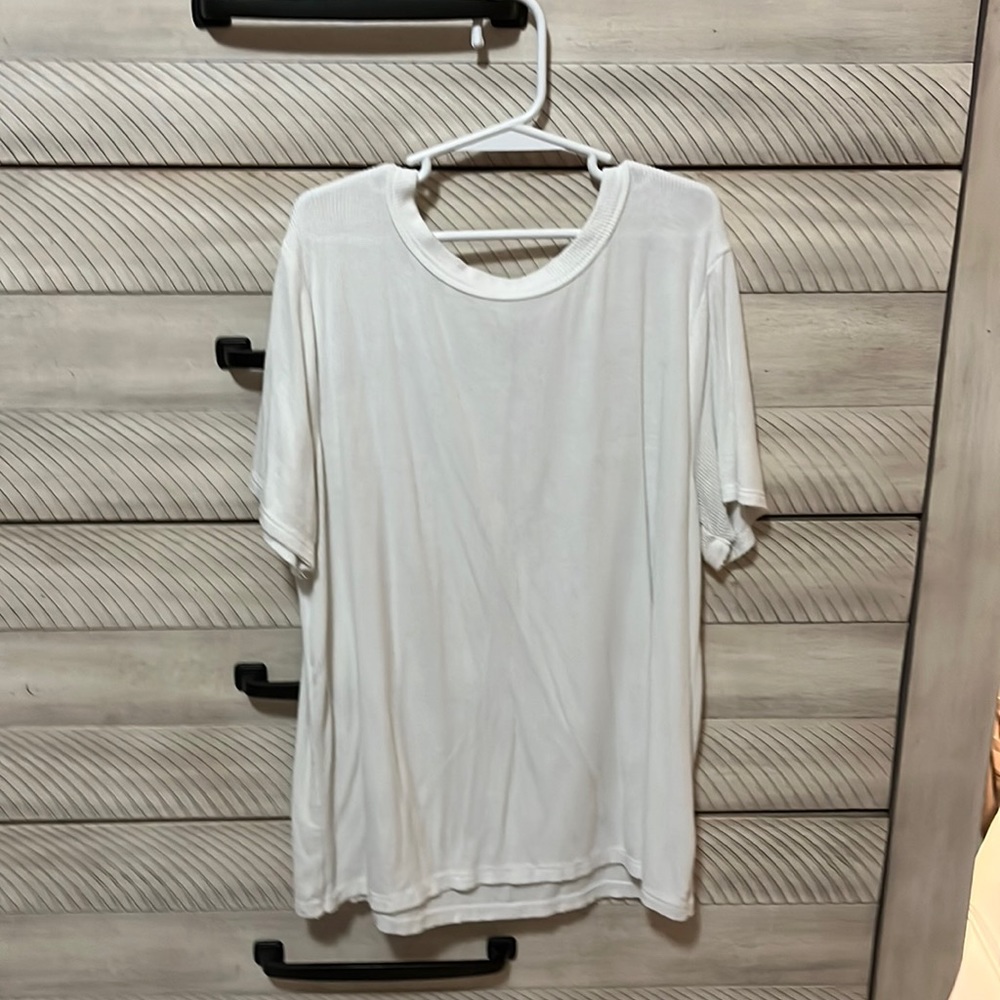 SO girls medium ribknit Slowey T-shirt